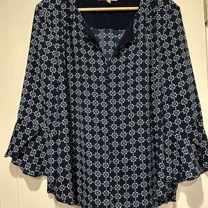 41 Hawthorn Navy and White Blouse